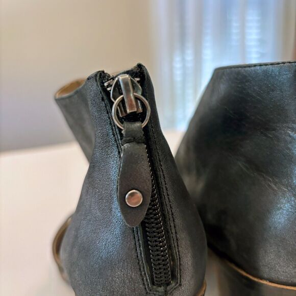 Kelsi Dagger Open Toe Gray Suede Leather Chunky Heels US Size 8 - Picture 9 of 11